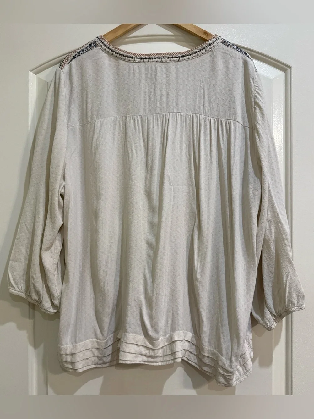 Nurture by Westbound Beige Boho Embroidered Yoke Top Size 2X